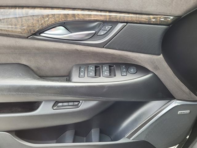 Used 2016 Cadillac Escalade Platinum image 25