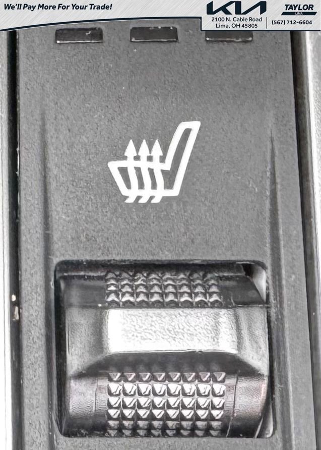 Used 2024 Kia Sorento S image 9