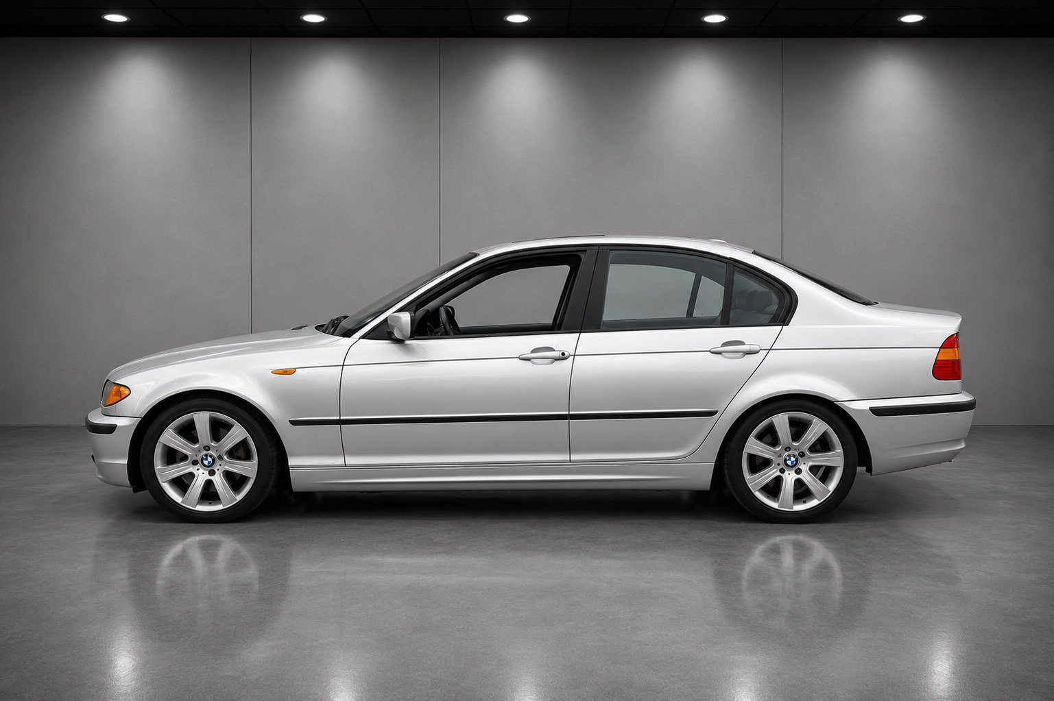 Used 2003 BMW 325i Sedan RWD image 2