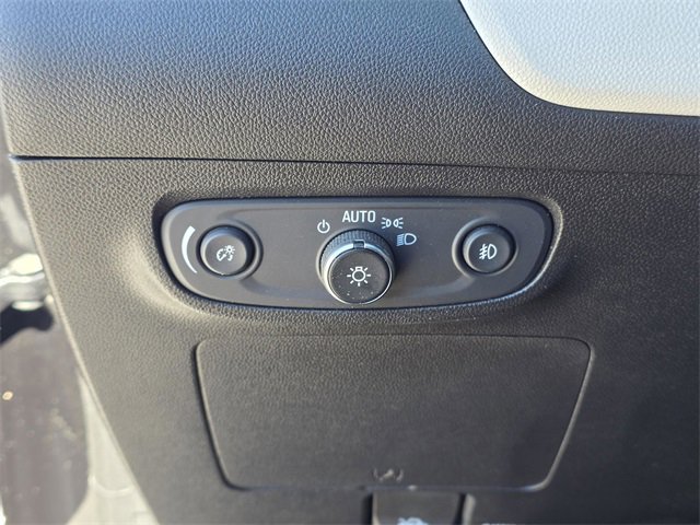 Used 2020 Buick Encore GX Preferred w/ Cold Weather Comfort Package image 31