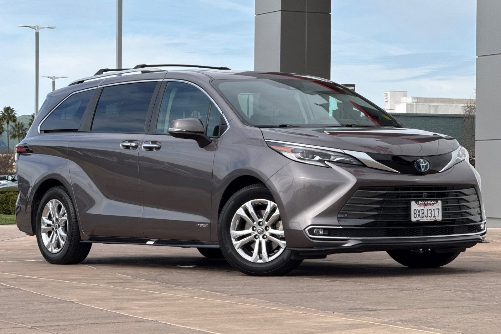 Certified 2021 Toyota Sienna Platinum video 2
