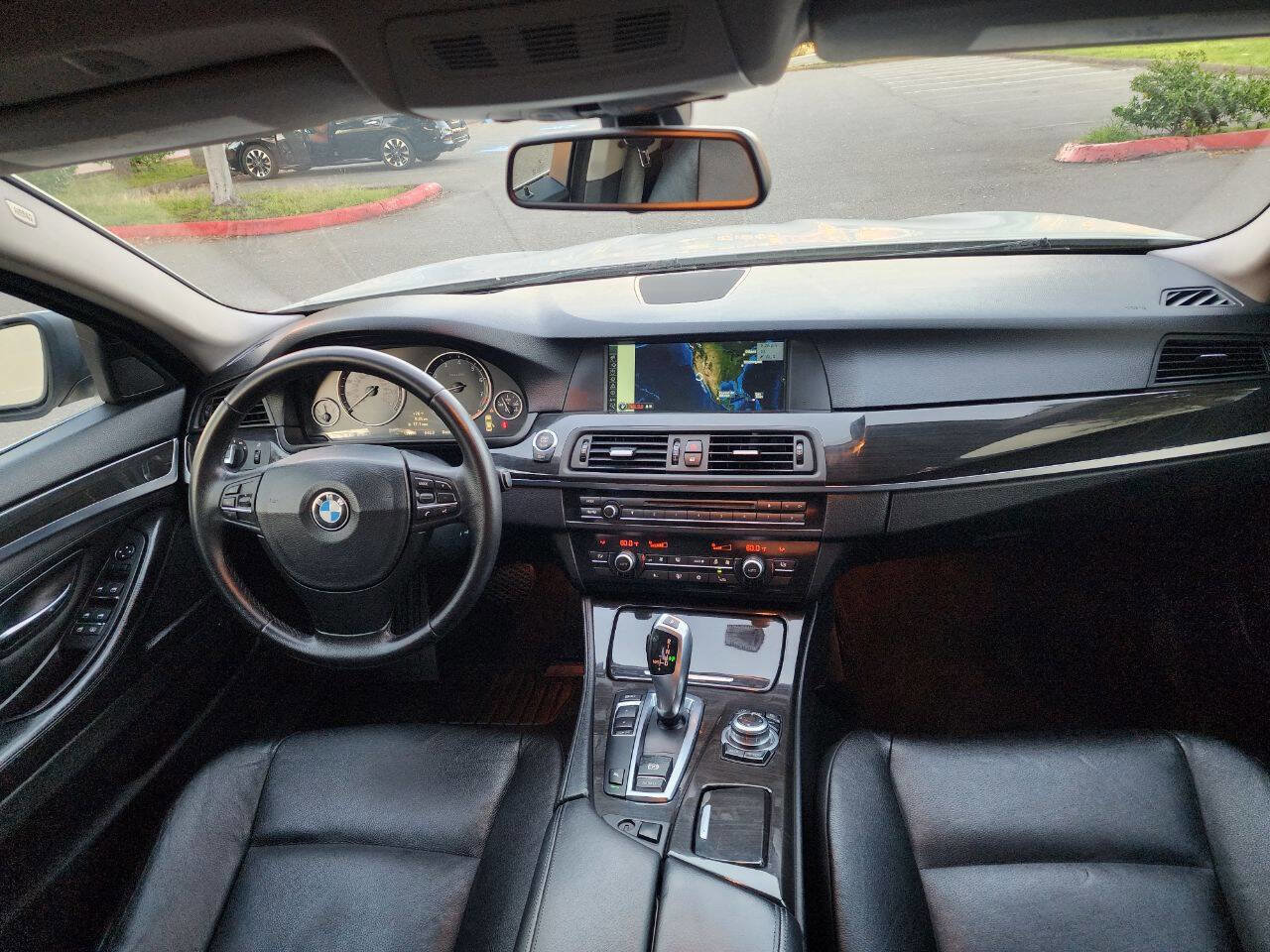 Used 2012 BMW 528i Sedan RWD image 9