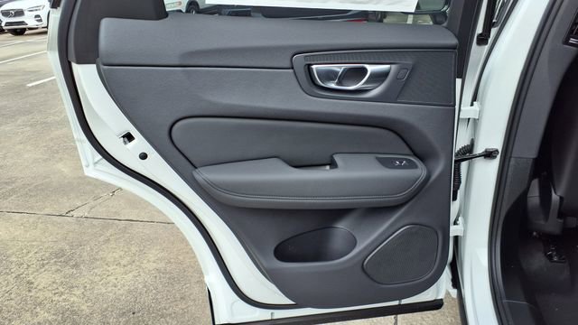 New 2026 Volvo XC60 B5 Plus w/ Protection Package Premier image 15