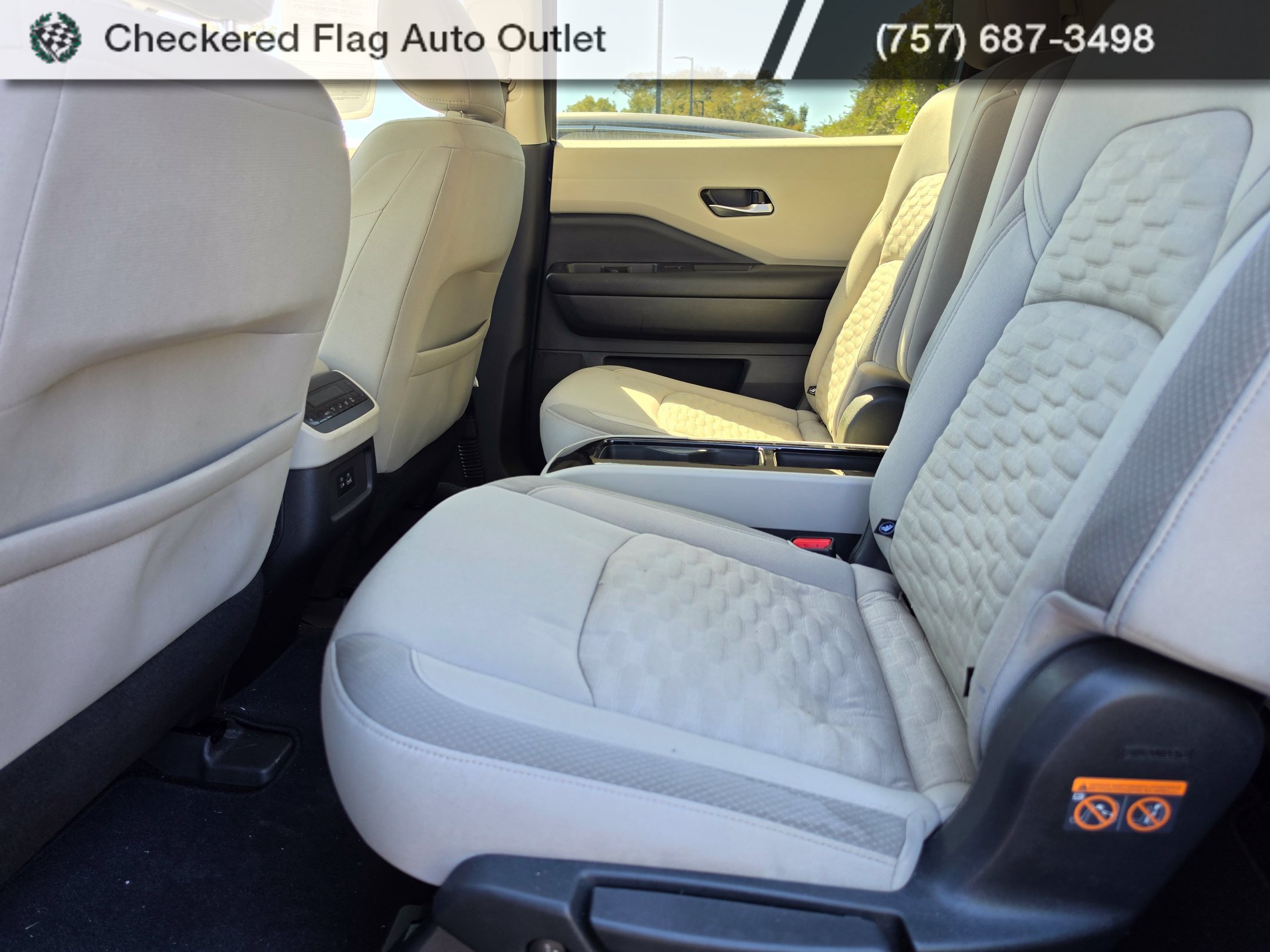 Used 2022 Nissan Pathfinder SV w/ SV Premium Package AWD/4WD image 20