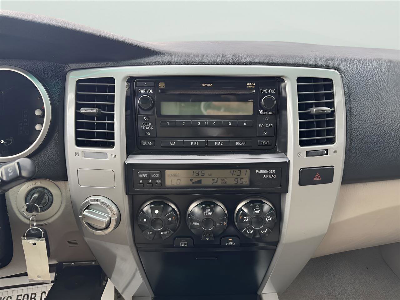 Used 2009 Toyota 4Runner SR5 image 18