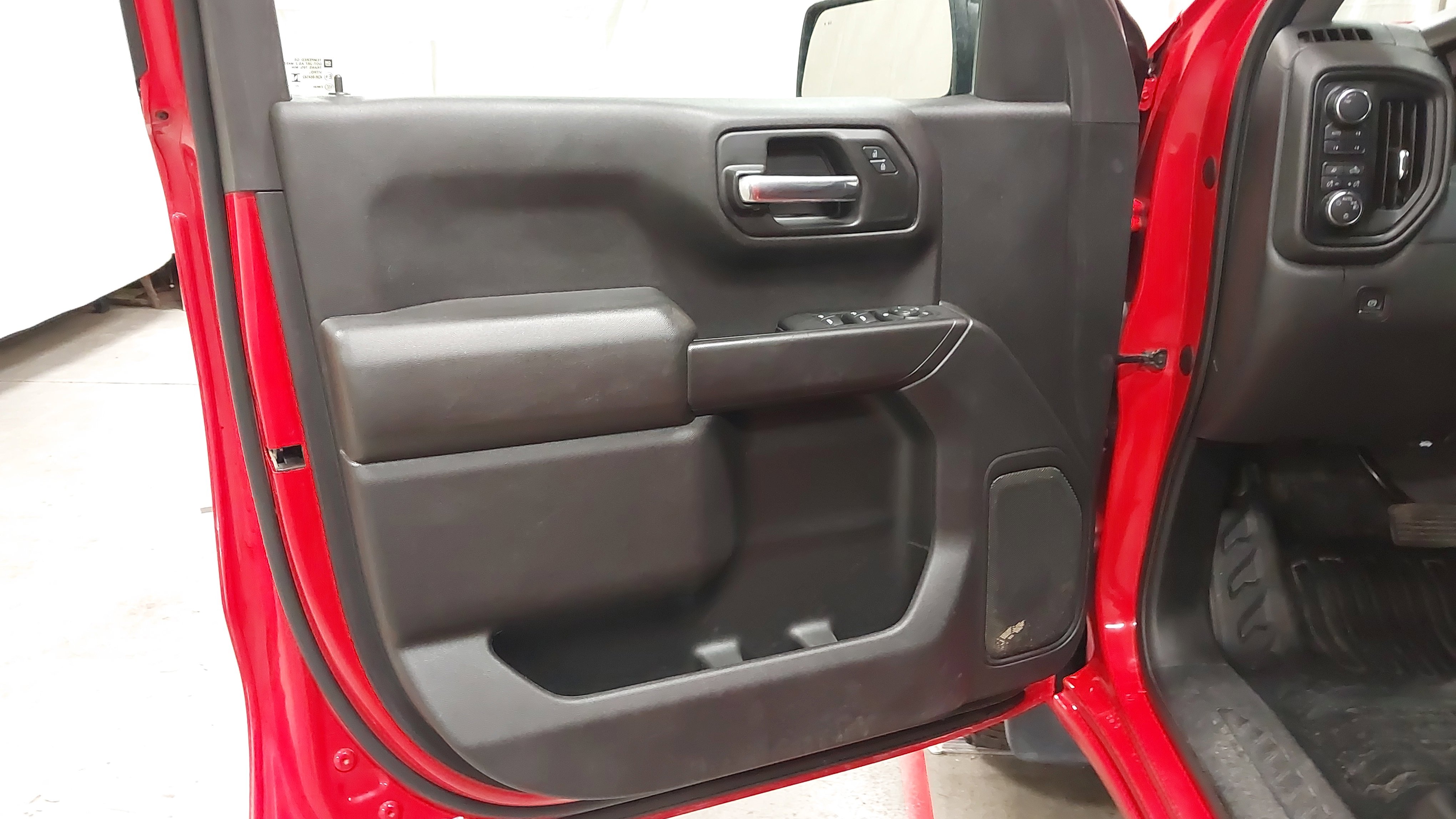 Used 2023 Chevrolet Silverado 1500 W/T w/ WT Value Package image 24