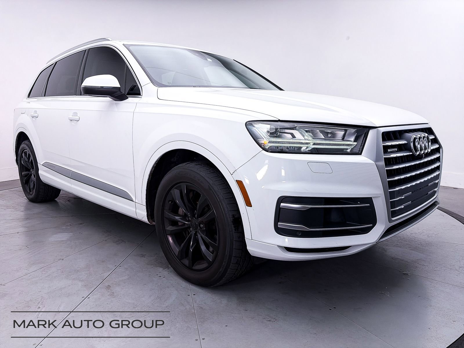 Used 2019 Audi Q7 3.0T Premium Plus AWD/4WD image 1