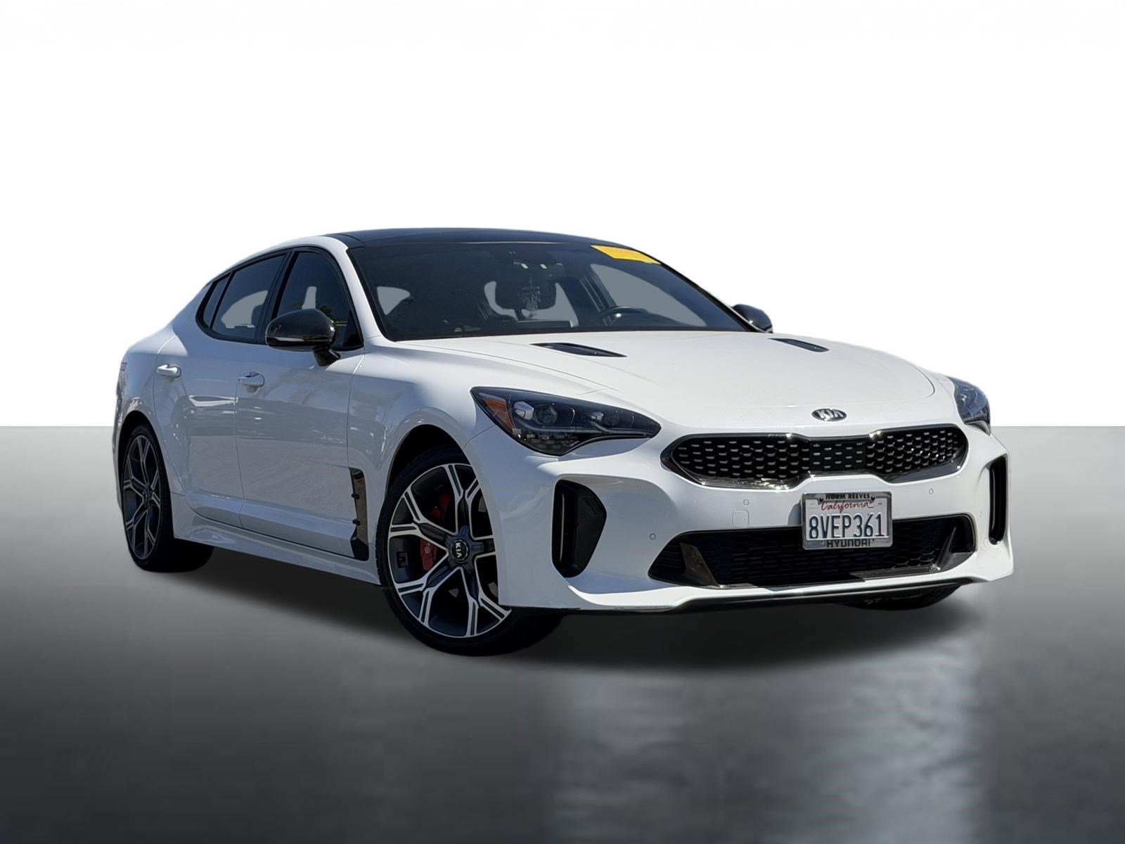Certified 2021 Kia Stinger GT1 RWD image 2