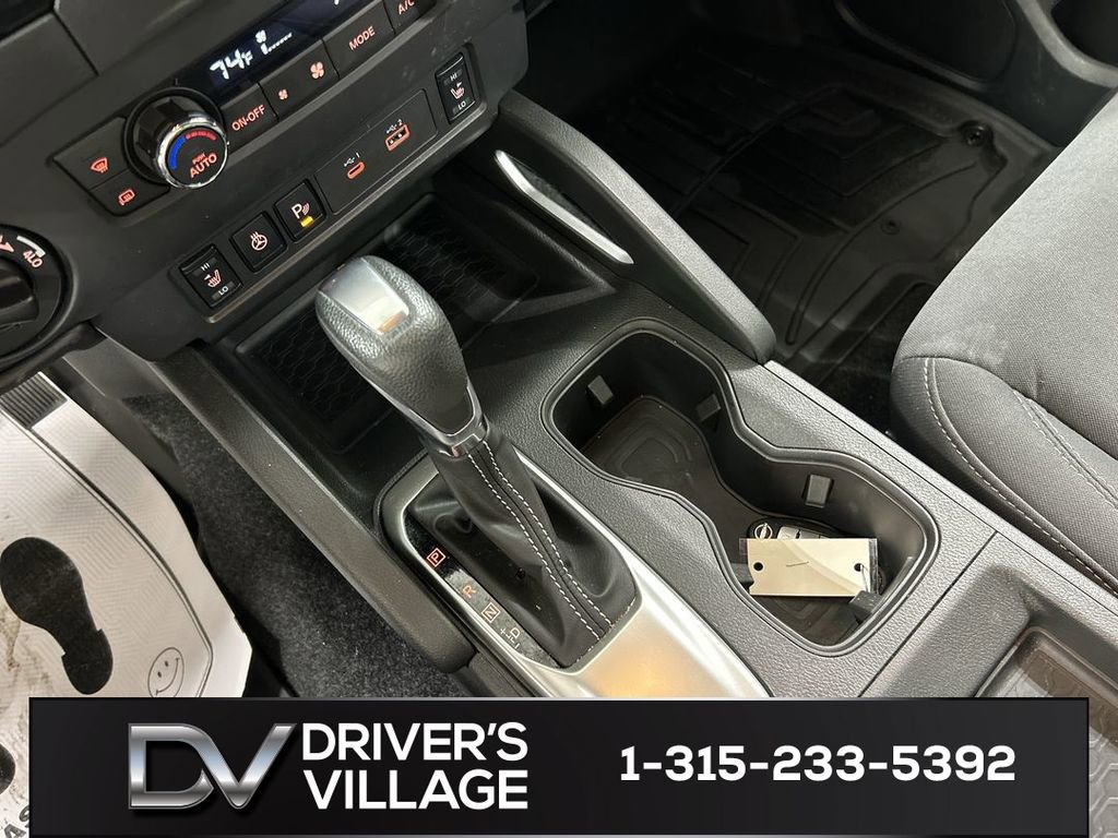 Used 2024 Nissan Frontier SV w/ SV Convenience Package AWD/4WD image 17