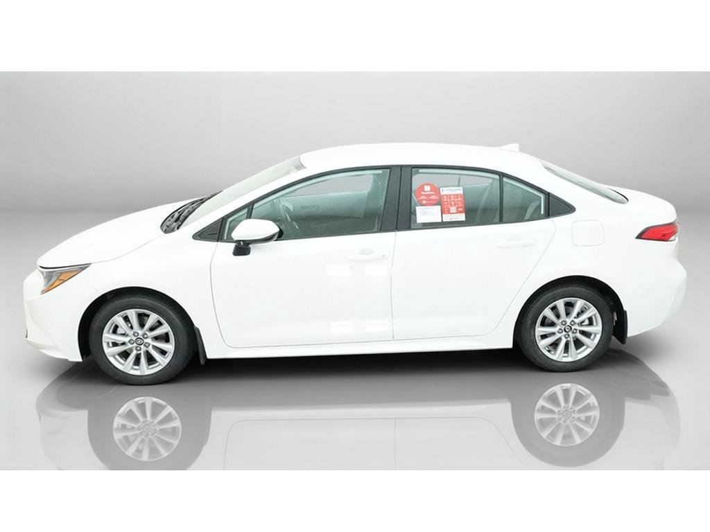 New 2027 Toyota Corolla LE w/ LE Premium Package FWD image 3