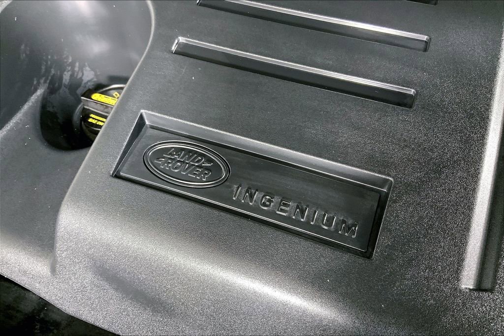 Used 2022 Land Rover Defender 110 SE image 32