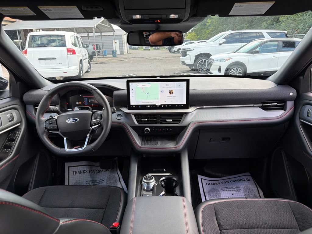 Used 2025 Ford Explorer ST AWD/4WD image 22