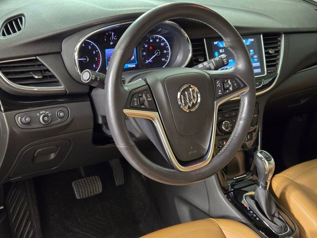 Used 2019 Buick Encore Essence w/ Safety Package II FWD image 18