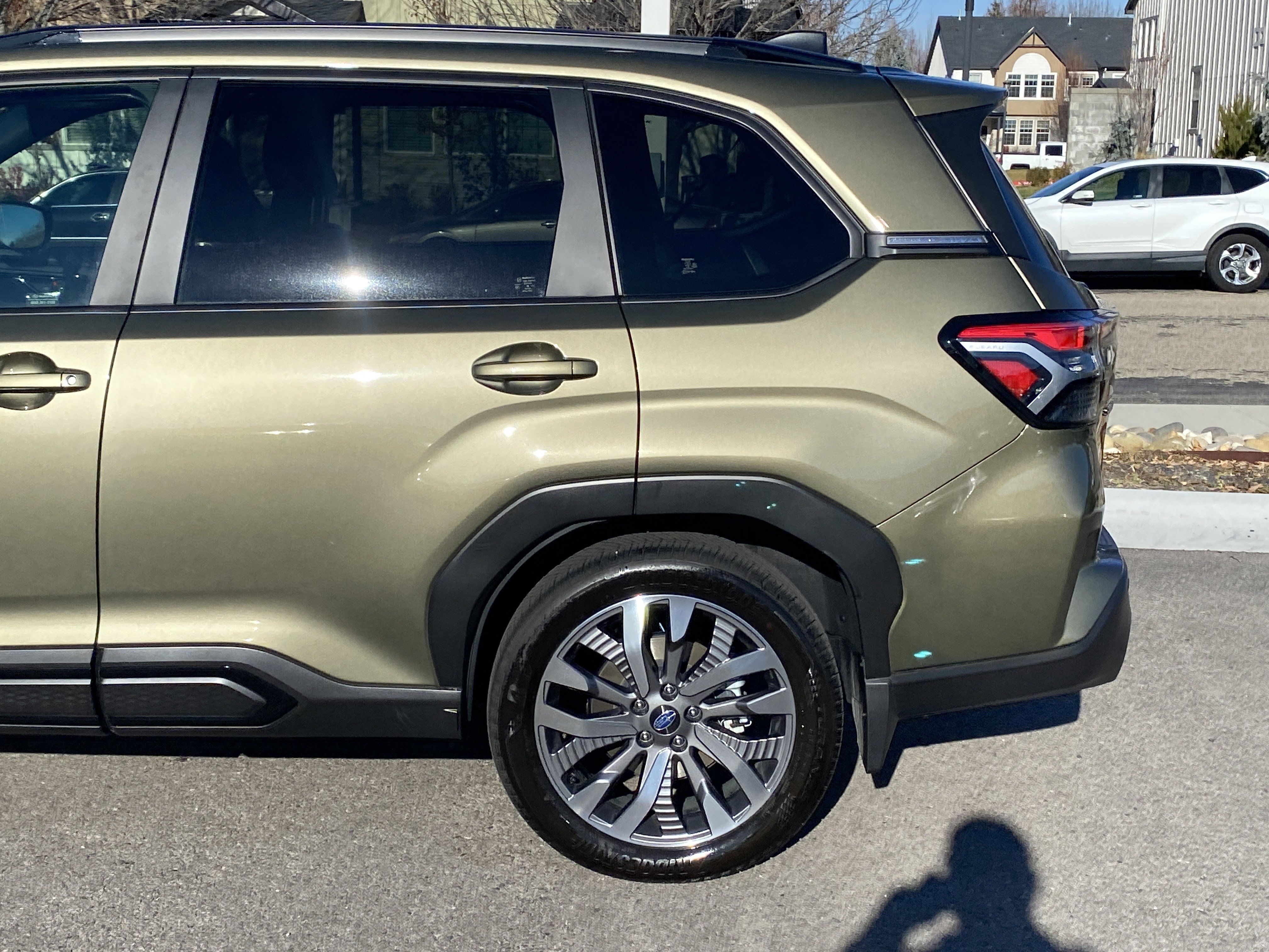 Used 2025 Subaru Forester Touring image 4