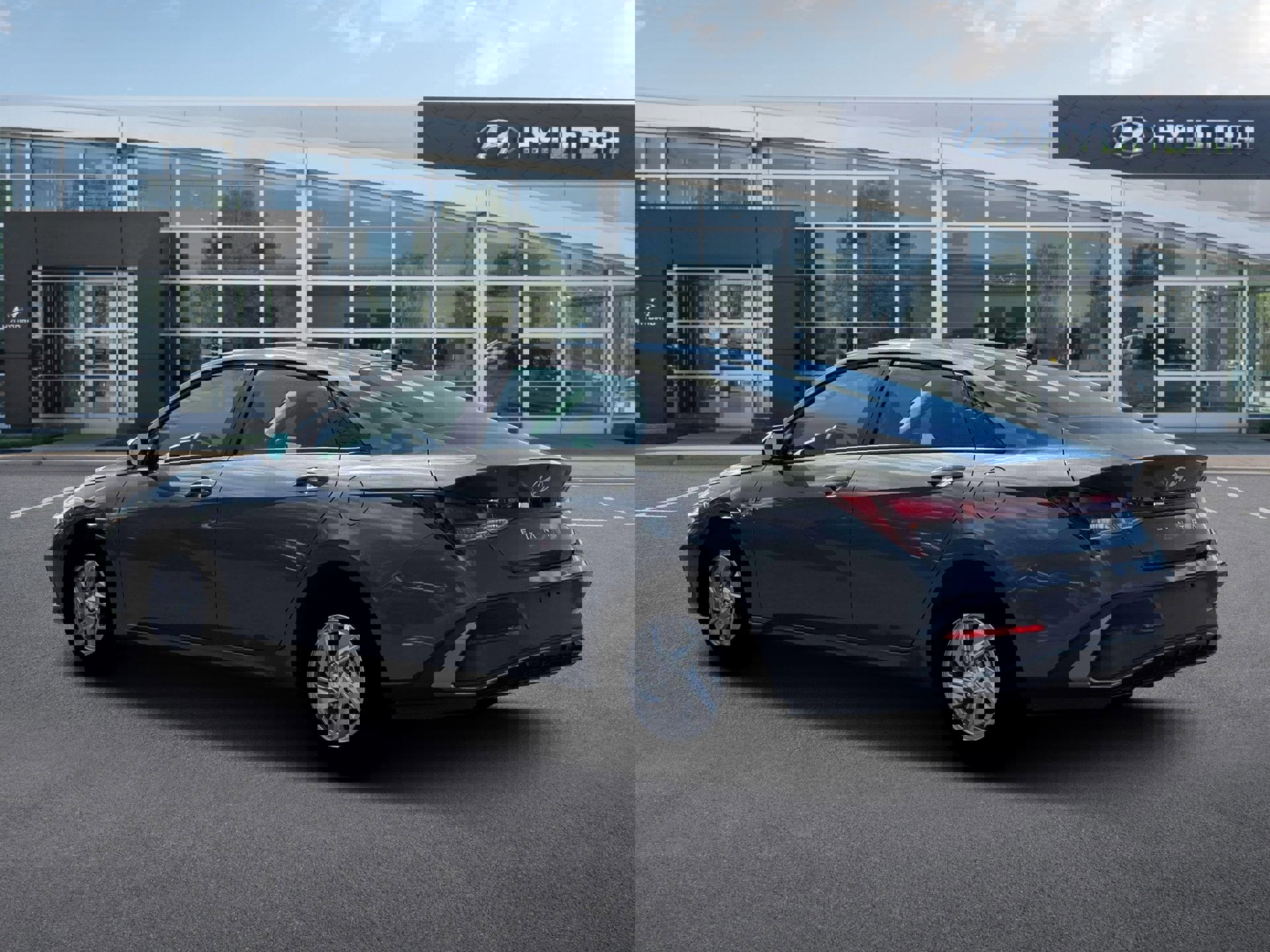 New 2026 Hyundai Elantra SE image 4
