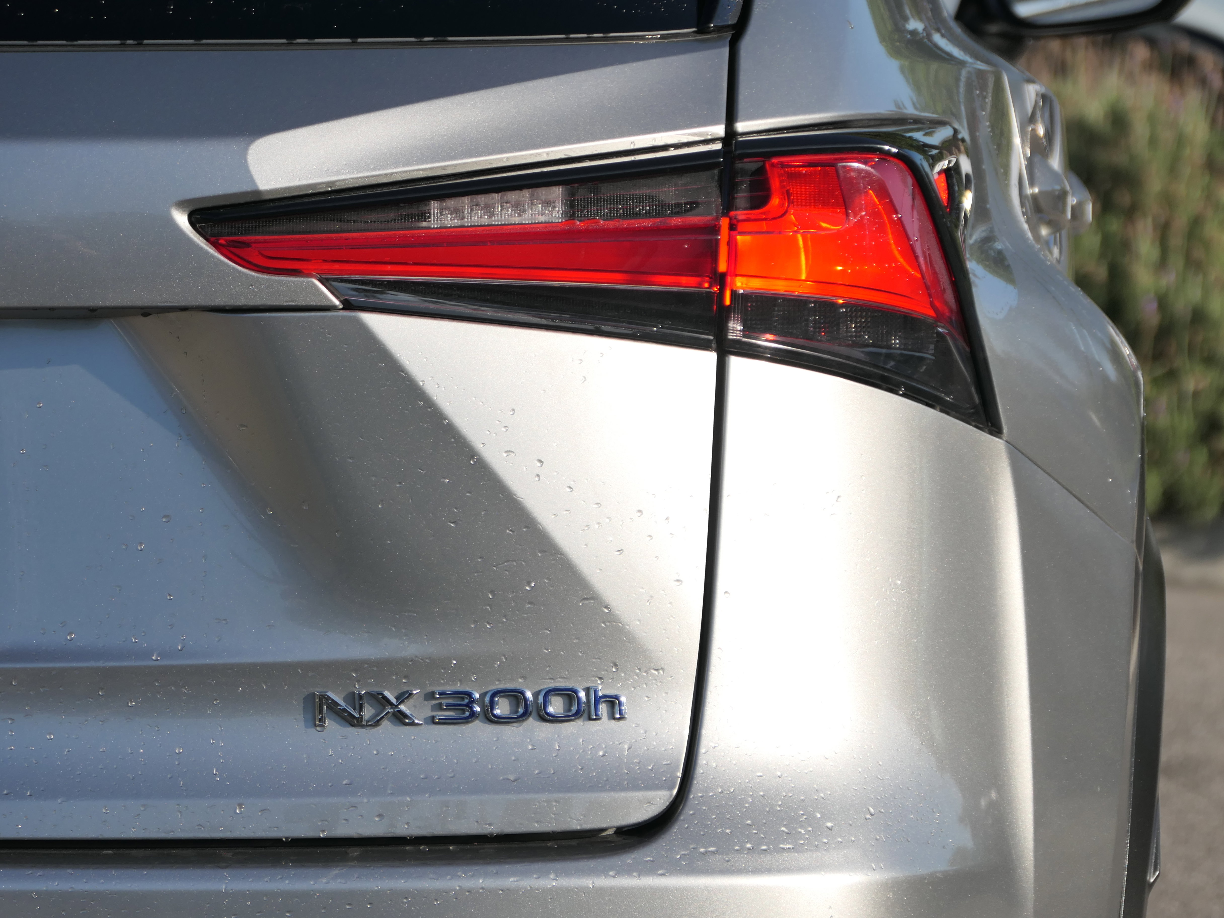 Used 2019 Lexus NX 300h AWD image 4