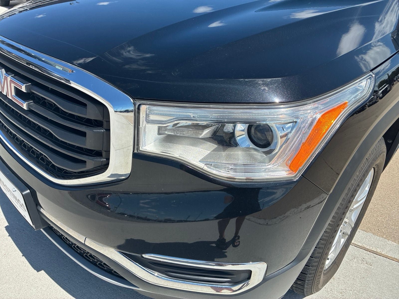 Used 2019 GMC Acadia SLE AWD/4WD image 10