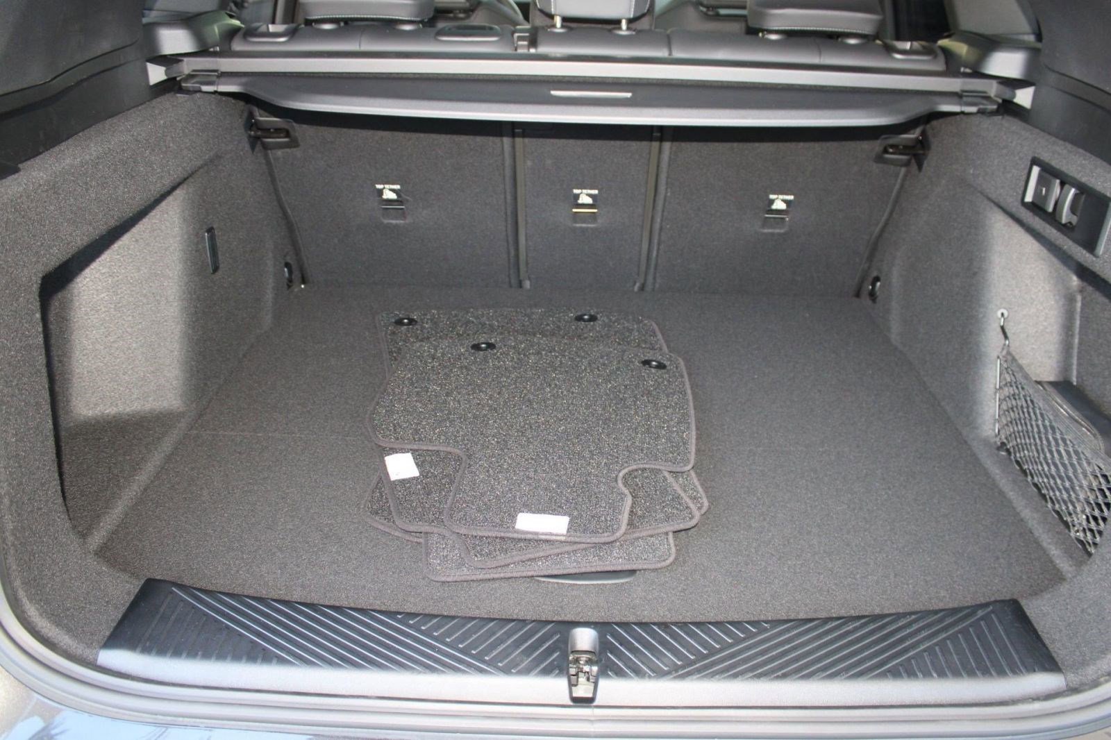 Certified 2025 BMW X3 xDrive30i w/ Premium Package image 31