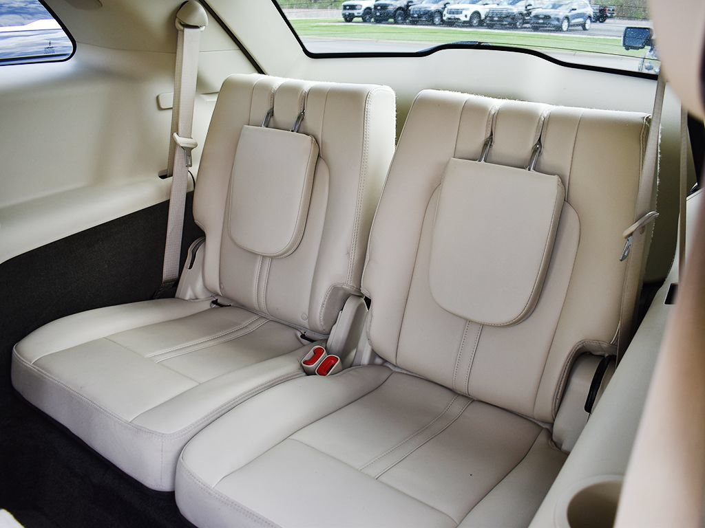 Used 2018 Lincoln MKT AWD w/ Technology Package image 7
