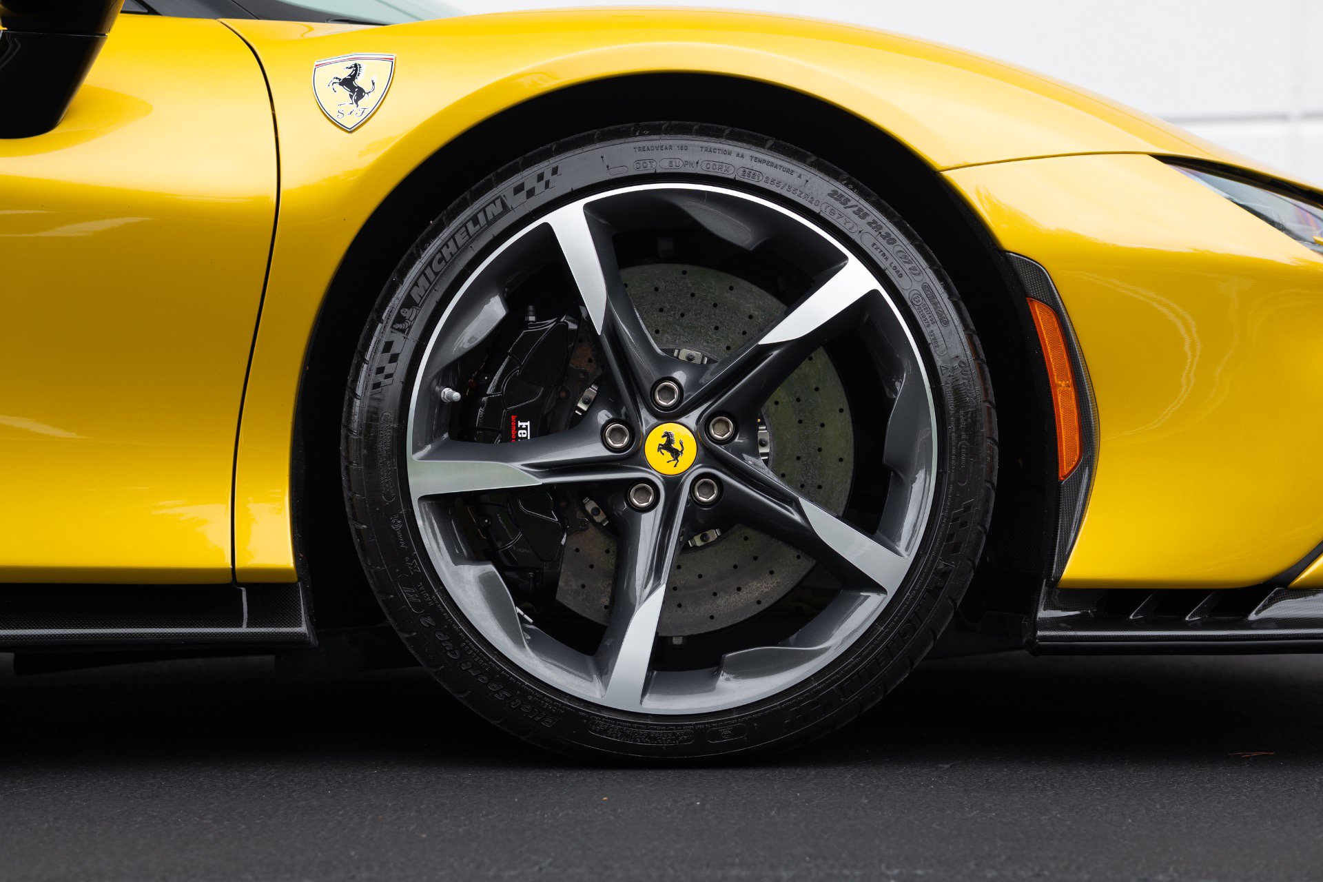 Used 2022 Ferrari SF90 Spider AWD/4WD image 10