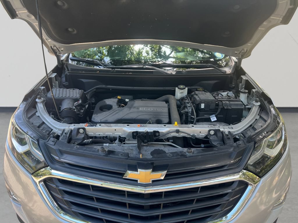 Used 2020 Chevrolet Equinox LS w/ LS Convenience Package FWD image 19
