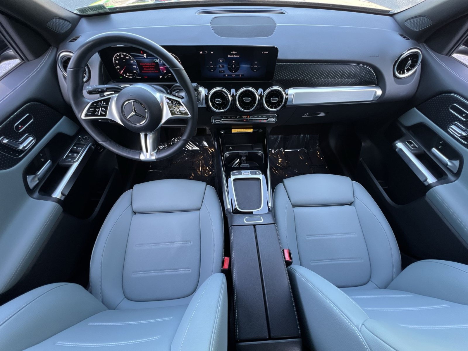 Certified 2026 Mercedes-Benz GLB 250 4MATIC image 13