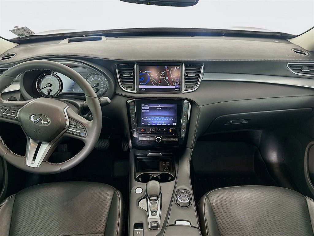 Used 2020 INFINITI QX50 Sensory w/ Proactive Package image 17
