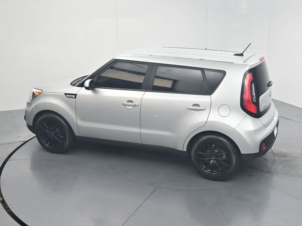 Used 2017 Kia Soul image 41