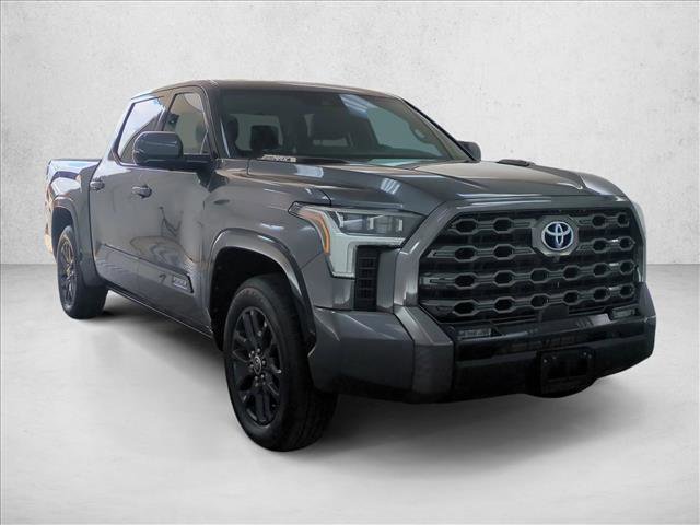 Used 2023 Toyota Tundra Platinum w/ Advanced Package AWD/4WD image 3