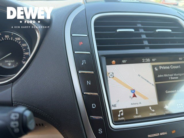 Used 2016 Lincoln MKX Select w/ Select Plus Package FWD image 18