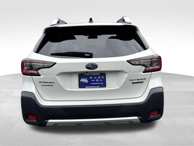 Used 2024 Subaru Outback Touring image 4