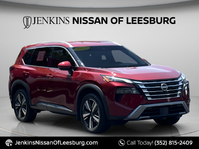 Certified 2025 Nissan Rogue SL FWD image 1