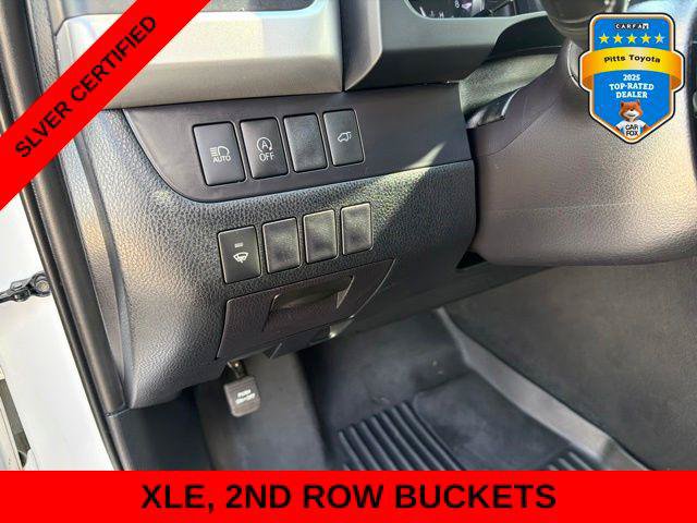 Used 2019 Toyota Highlander XLE FWD image 19