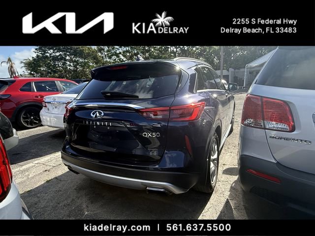 Used 2019 INFINITI QX50 Essential w/ Premium Heat Package image 7
