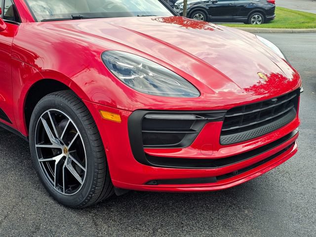 Used 2022 Porsche Macan AWD/4WD image 4