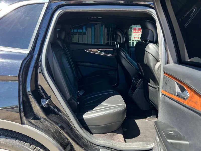 Used 2016 Lincoln MKX Reserve w/ Technology Package image 13