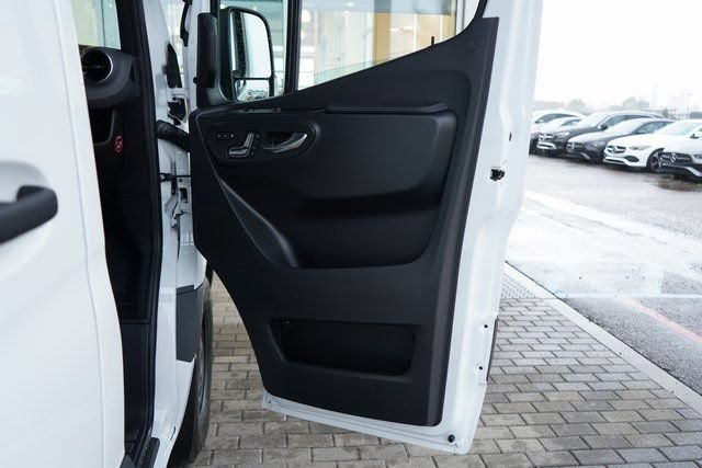 New 2026 Mercedes-Benz Sprinter 2500 image 16