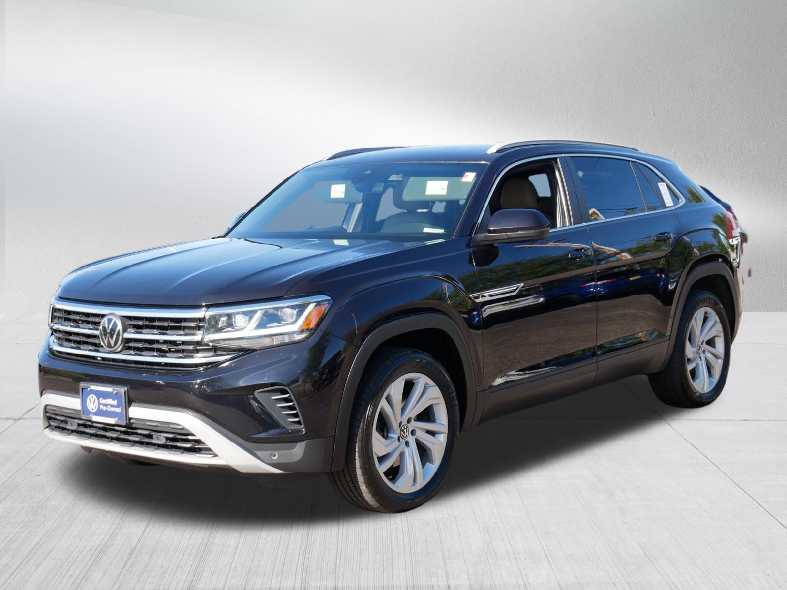 Used 2020 Volkswagen Atlas Cross Sport SEL AWD/4WD image 3