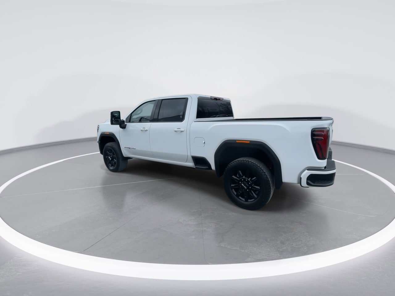 Used 2025 GMC Sierra 2500 AT4 AWD/4WD image 13