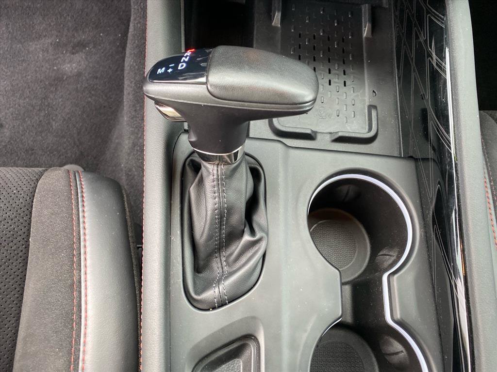 Used 2025 Dodge Durango GT AWD/4WD image 12