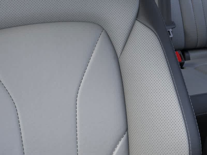 New 2025 Ford Escape SE w/ PHEV Premium Package FWD image 16