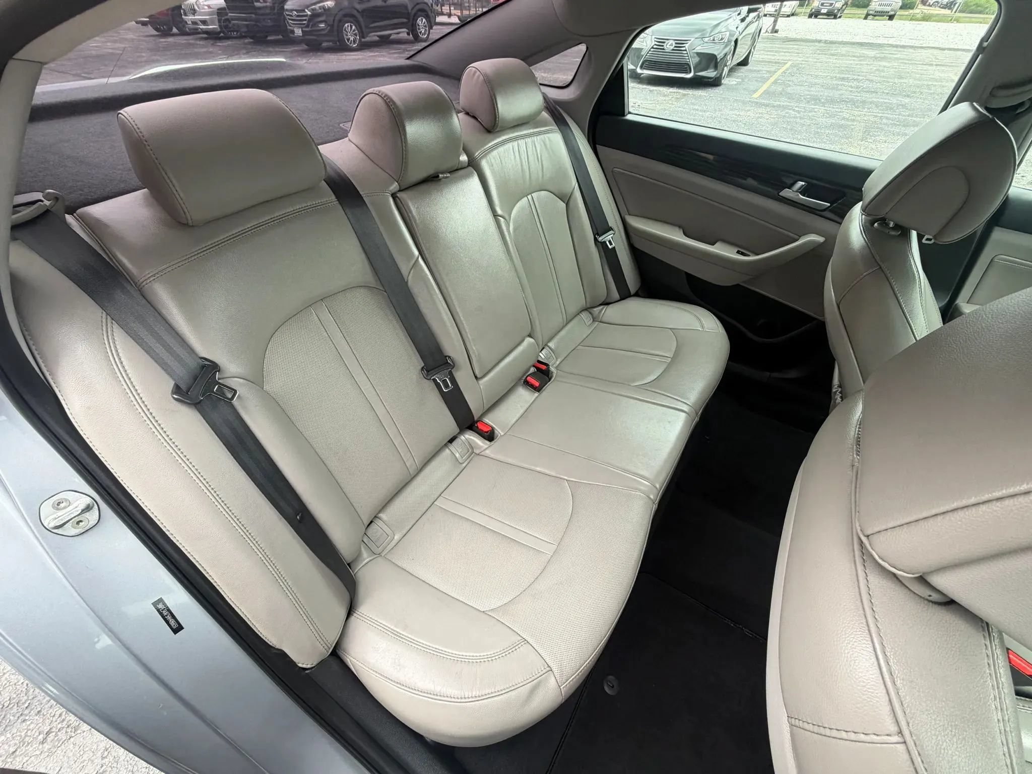 Used 2017 Hyundai Sonata Limited FWD image 32