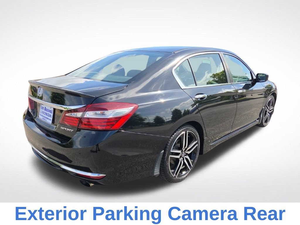 Used 2017 Honda Accord Sport image 4