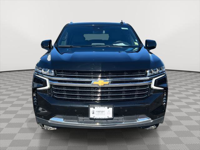 Used 2024 Chevrolet Suburban LT image 2