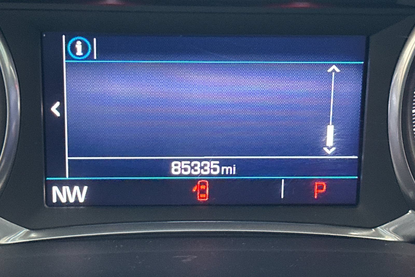 Used 2021 GMC Acadia SLE FWD image 29
