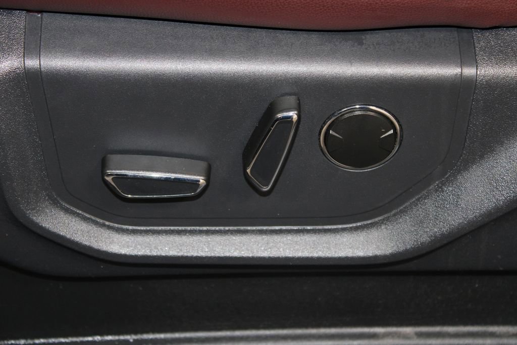 Used 2024 Ford Expedition Limited image 14