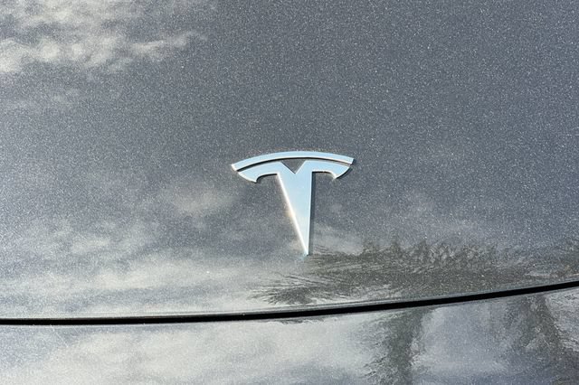 Used 2025 Tesla Model 3 Long Range RWD image 37