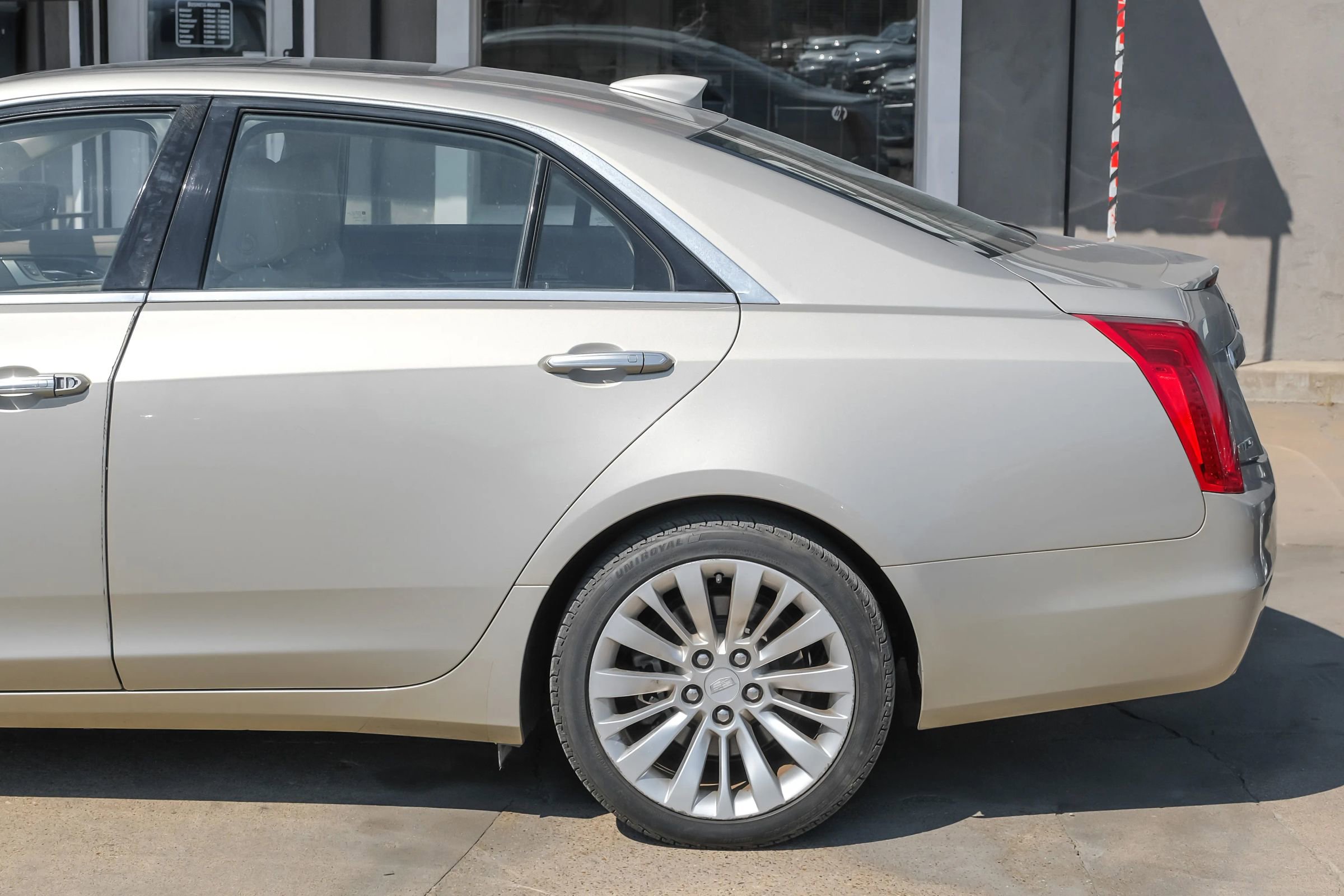 Used 2015 Cadillac CTS Luxury image 14
