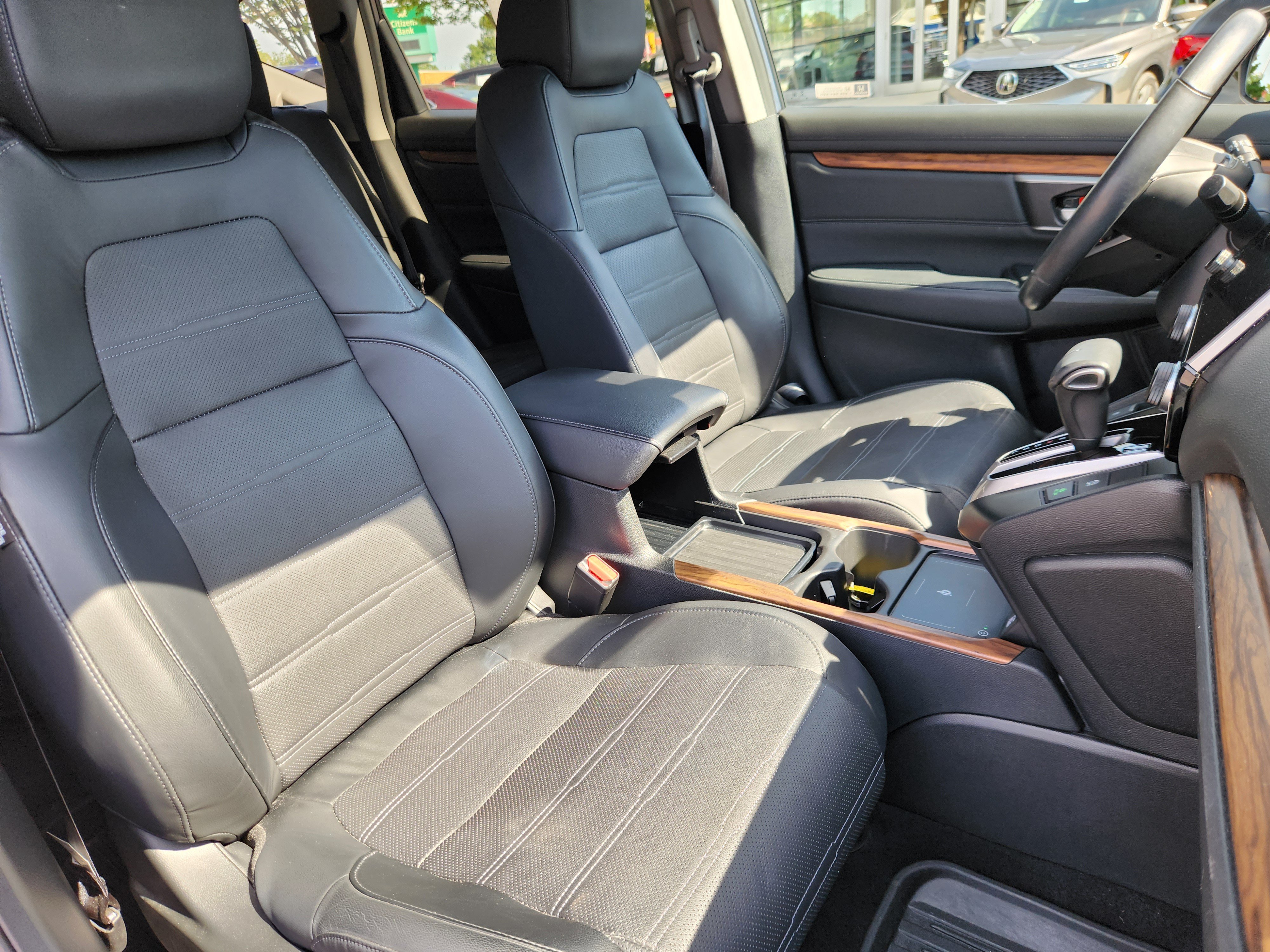 Used 2022 Honda CR-V Touring image 15