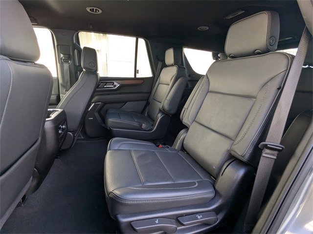 Used 2025 GMC Yukon Denali image 17